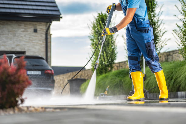 Best Commercial Pressure Washing  in Goliad, TX